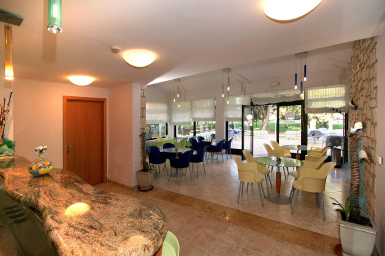 Food & Drinks 5, Hotel Flores, Poreč