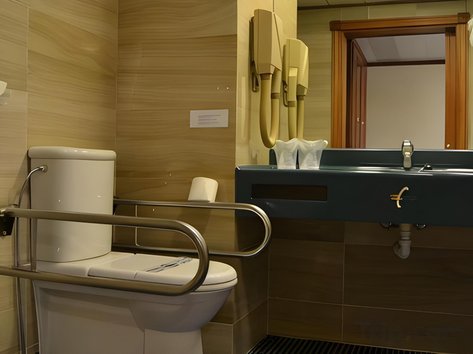 Bathroom 5, Hotel Zentral Center - Adults only, Santa Cruz de Tenerife