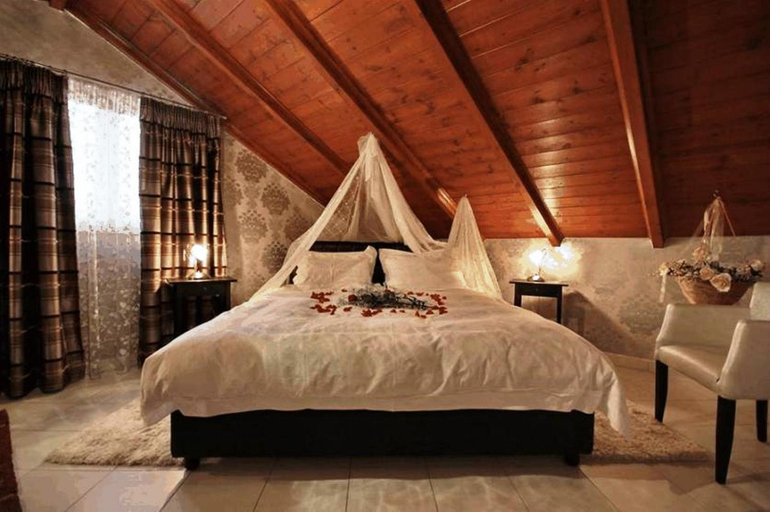 Bedroom 3, Palatino Rooms & Apartments, Peloponnese