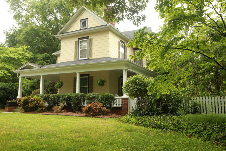 Others 5, The Dailey Renewal Retreat B & B, Guilford