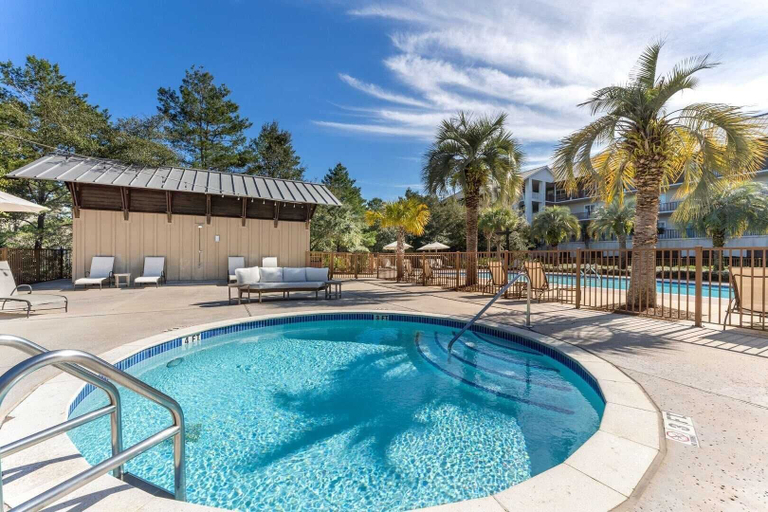 Sport & Beauty 5, Red Fish Blue Mountain by Avantstay Private Beach + Gulf View, Walton