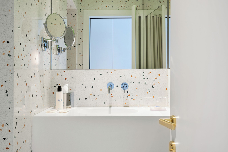 Bathroom 4, Hotel Milu Milano, Milano