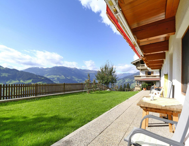 View from property 5, Apartment in Hippach im Zillertal With a View, Schwaz