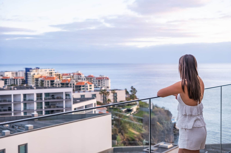 Room 2, Ocean s Whisper by Homie, Funchal