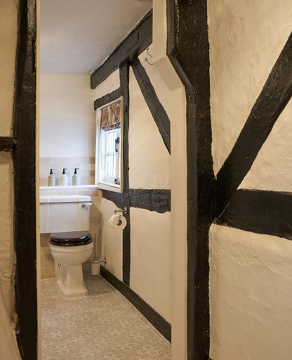 Bathroom, The Chestnut Horse, Hampshire