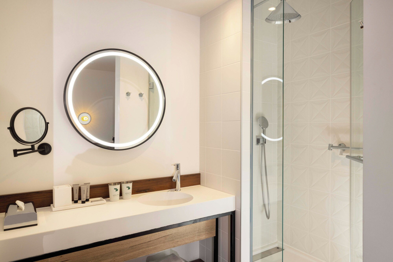 Bathroom 4, Hotel 56 Bordeaux - Handwritten Collection, Gironde