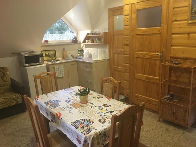 Others 4, Domek pod Maciejowa, Nowy Targ