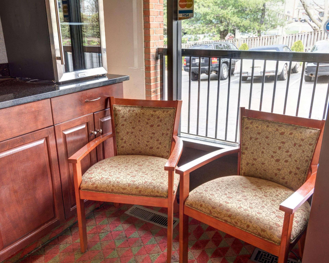 Public Area, Red Carpet Inn by University of MD, Prince George's