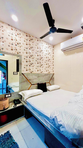 Bedroom 5, Hotel Khushhal Manzil, Ajmer