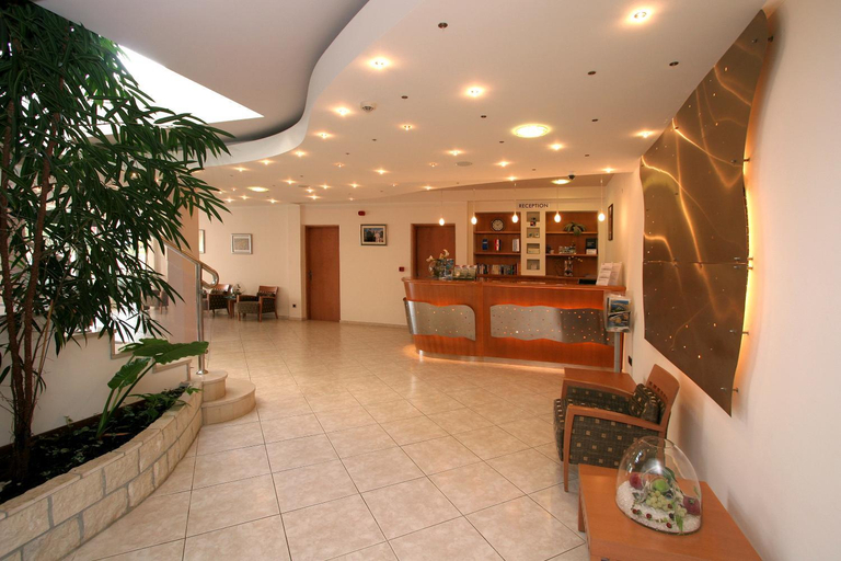 Public Area, Hotel Flores, Poreč