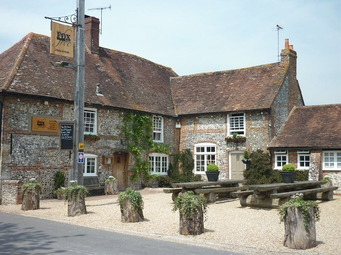 Exterior & Views 2, THE FOX GOES FREE, West Sussex