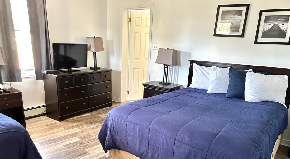 Bedroom 2, Middleton Motel & Suites, Annapolis
