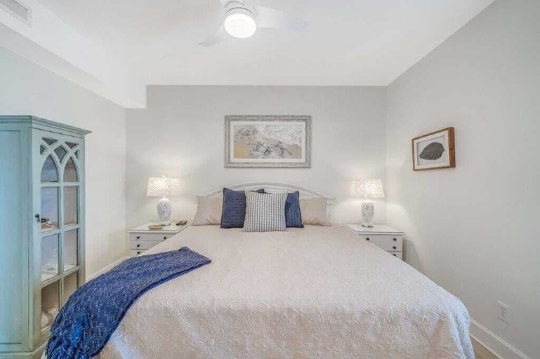 Bedroom 3, Coastal Hippy Chic by Avantstay Oceanfront, 2 Pools, Beach Chairs Incl, Bay
