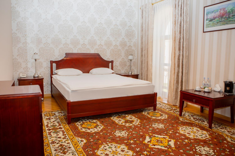 Bedroom 3, Latar Hotel Yerevan, Yerevan