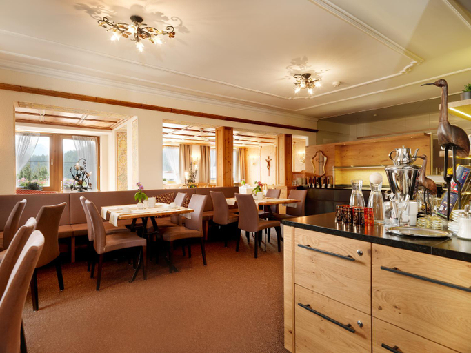 Food & Drinks 2, alpina&more APARTMENTS I ZIMMER, Landeck
