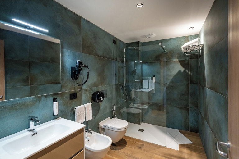 Bathroom 5, Il Tridente Hotel, Venezia