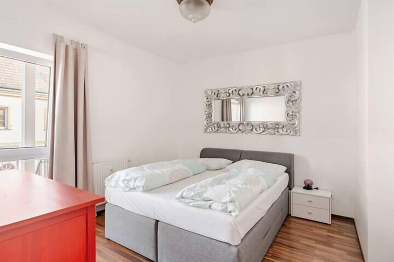 Others 5, Vienna Airport Residences, Wien Umgebung