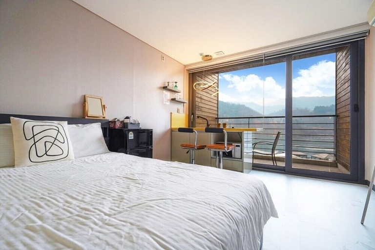 Bedroom 17
