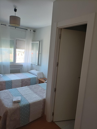 Bedroom 2, HOSTAL ALTO PARAMO, León