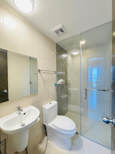 Bathroom 3, The Palladium Iloilo City, Iloilo City