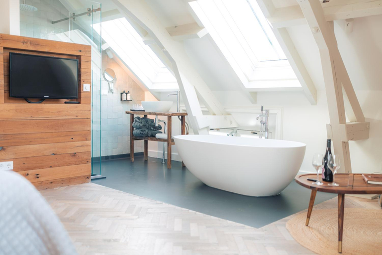 Bathroom 3, Boutique Hotel De Witte Dame, Abcoude