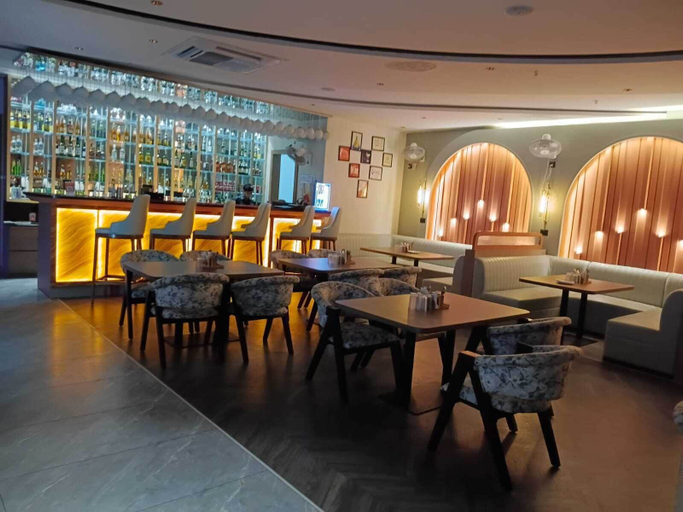 Food & Drinks 5, Hotel Vevanta, Alwar