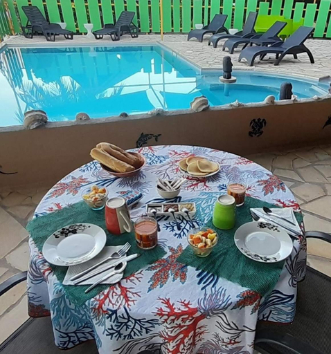 Food & Drinks 4, Fare Arana