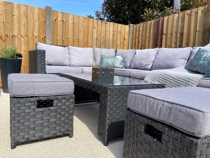 Terrace/patio 4, The Dooley, 3-beds, Sleeps 6, Pet Friendly, Sefton