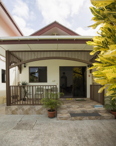Exterior & Views 1, Emma's Guest House and Self-Catering