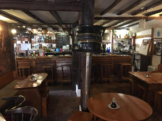 Food & Drinks 4, Sorrel Horse Inn, Suffolk