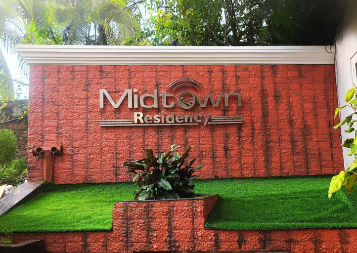 Others 4, Midtown Residency, Kozhikode