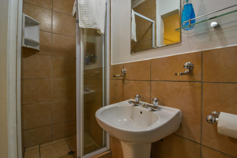 Bathroom 4, Moonflower Cottages -Self Catering Apartments, City of Johannesburg