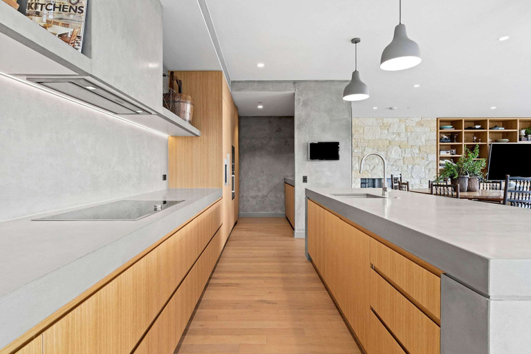 Room 3, La Perla Marina Penthouse With Private Pool, Melbourne