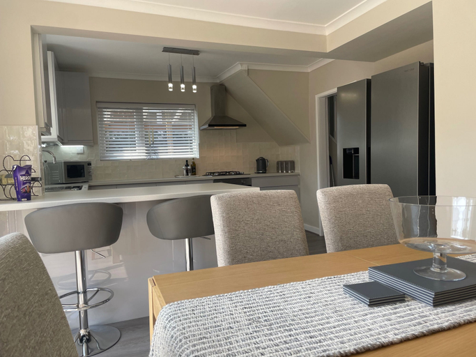 Private kitchen 3, The Dooley, 3-beds, Sleeps 6, Pet Friendly, Sefton