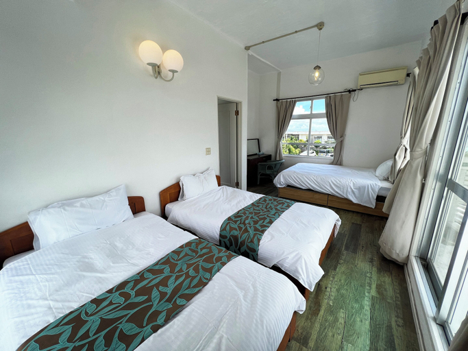 Bedroom 2, Yonna Yonna, Miyakojima