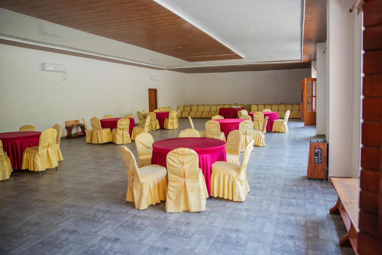Food & Drinks 4, Jungle Mahal Wellness Resort, Bagmati