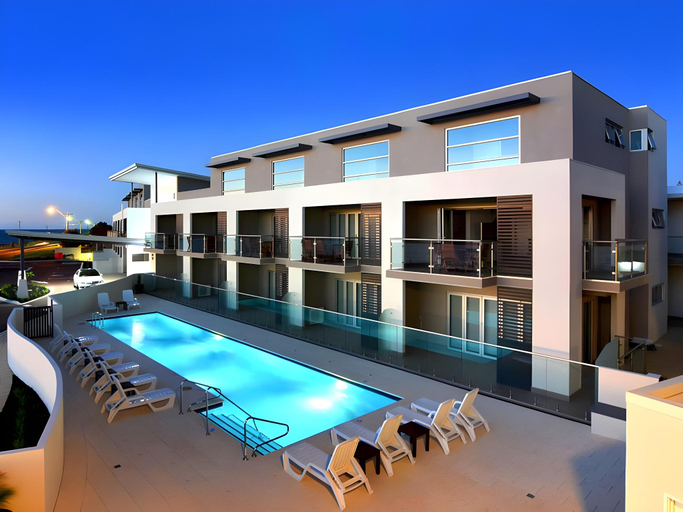 Exterior & Views 2, Bunbury Seaview Apartments, Bunbury