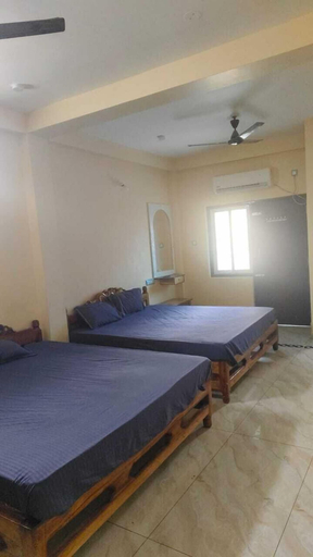 Bedroom 3, SK Royal Inn, Puri