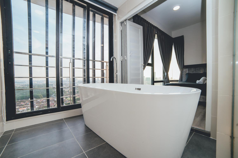 Bathroom, Mahjong Midvalley The Jade 3Br8pax Mosaic Southkey, Johor Bahru