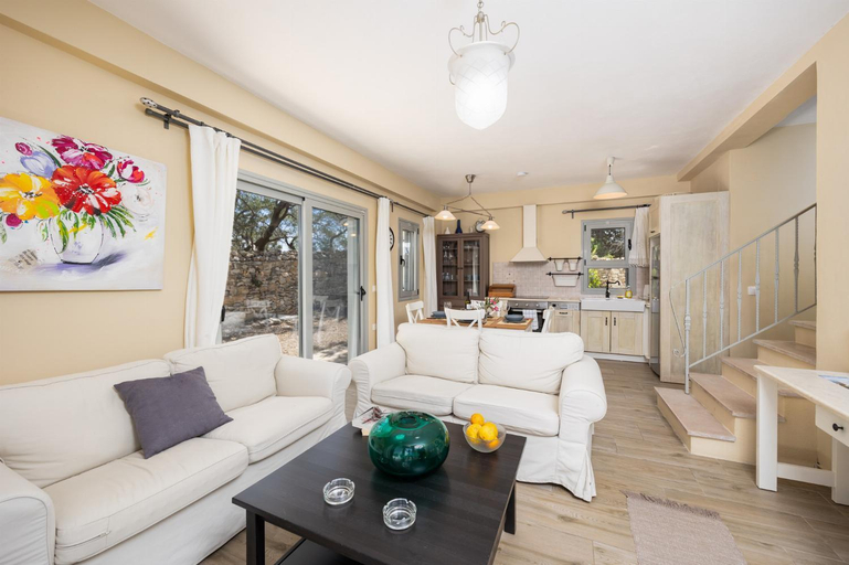 Others 3, Villa Marmari, Ionian Islands