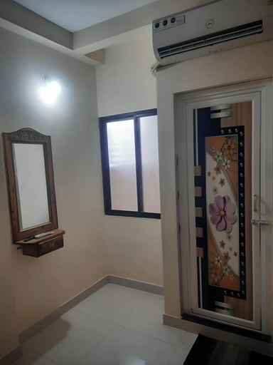Others 5, SK Royal Inn, Puri