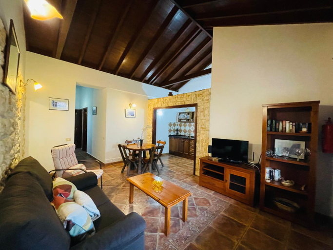 4, Finca Santa Catalina, Santa Cruz de Tenerife