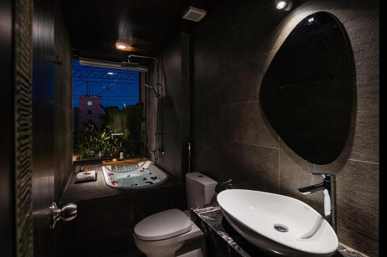 Bathroom 5, The Note Dalat, Đà Lạt