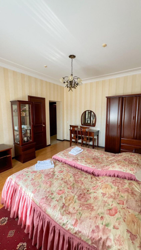 Bedroom 3, Hotel Sofia, Svaliavs'kyi