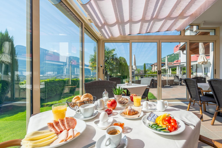 Food & Drinks 5, B&B Garni Erika, Bolzano