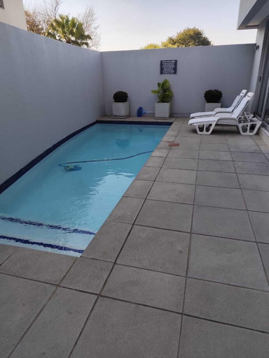 Sport & Beauty 3, Daisy Place, City of Johannesburg