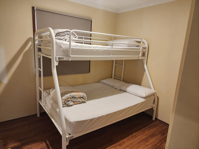 Bedroom 3, Rockingham Holiday Village, Rockingham