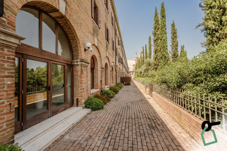 Exterior & Views 2, Hotiday Venezia Cape, Venezia