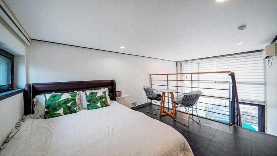Bedroom 12