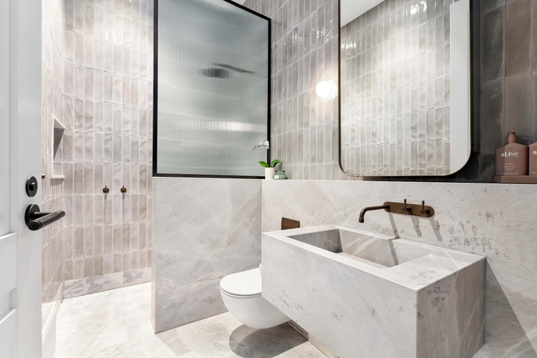 Room 2, The Toorak Terrace Luxury Victorian Home, Melbourne